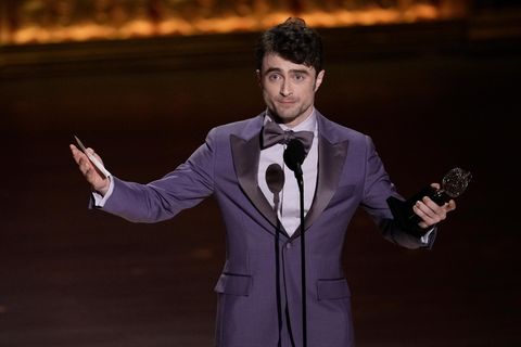 Daniel Radcliffe nimmt Tony entgegen