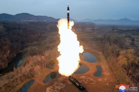 Nordkoreanische Hyperschall-Raketen als potenzielle Atomwaffen
