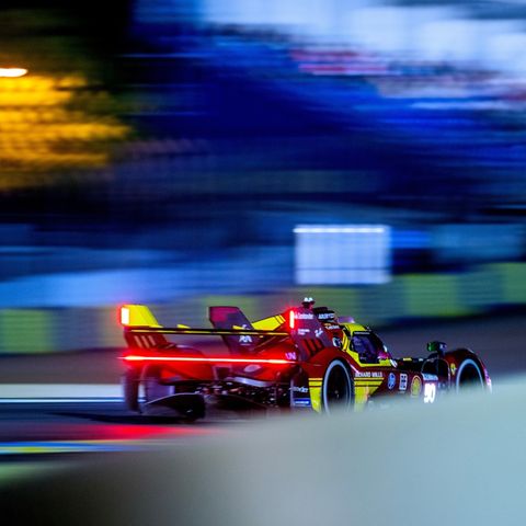 Vorher war das Rennen abgesehen von Einzelszenen langweilig gewesen, ehe es erst in den letzten sechs Stunden zu einem stimmungsvollen Rennsportspektakel erwachte, das Ferrari mit seinem Hybridboliden 499 P und der Startnummer 50 in der Fahrerbesetzung Antonio Fuoco, Miguel Molina und Nicklas Nielsen letztlich für sich entschied