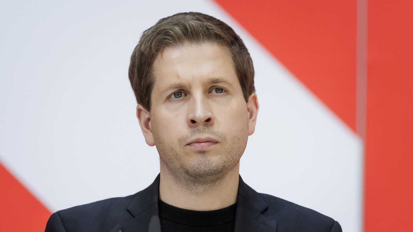Kevin Kühnert – the man who suddenly starts to falter