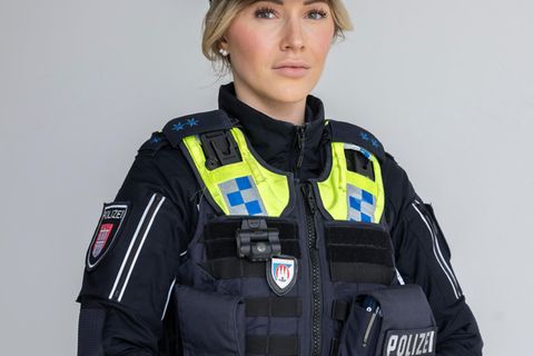 Portrait Polizistin Daryl Fee Günther Polizei