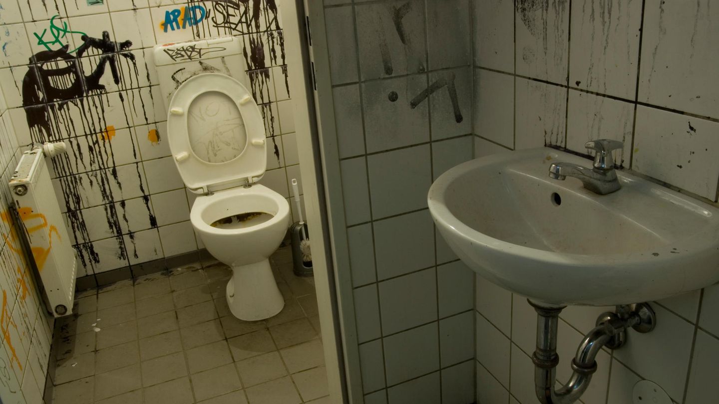 Dreckige Toilette