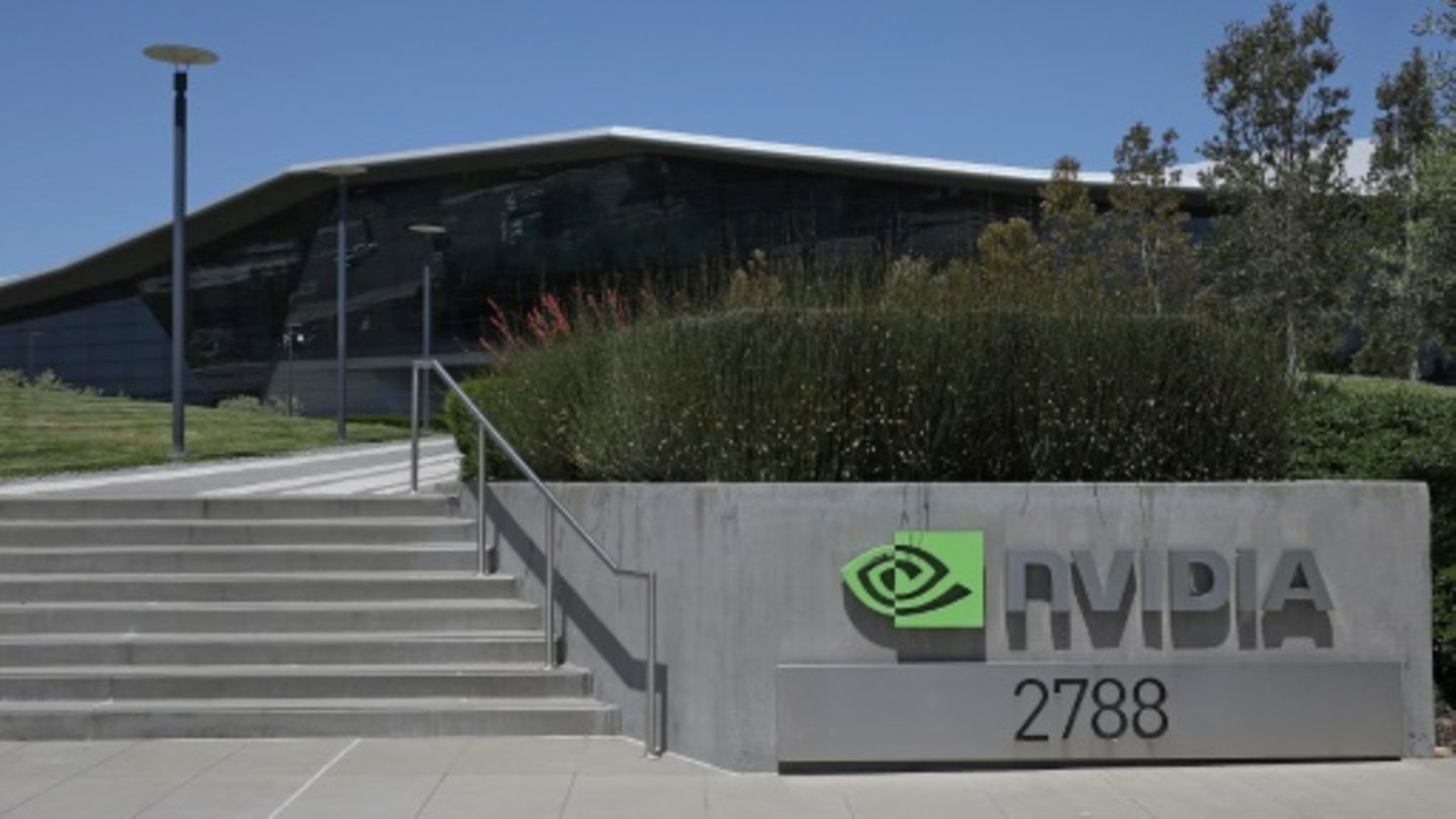 US-Chiphersteller Nvidia Steigt Zum Wertvollsten Unternehmen Weltweit ...