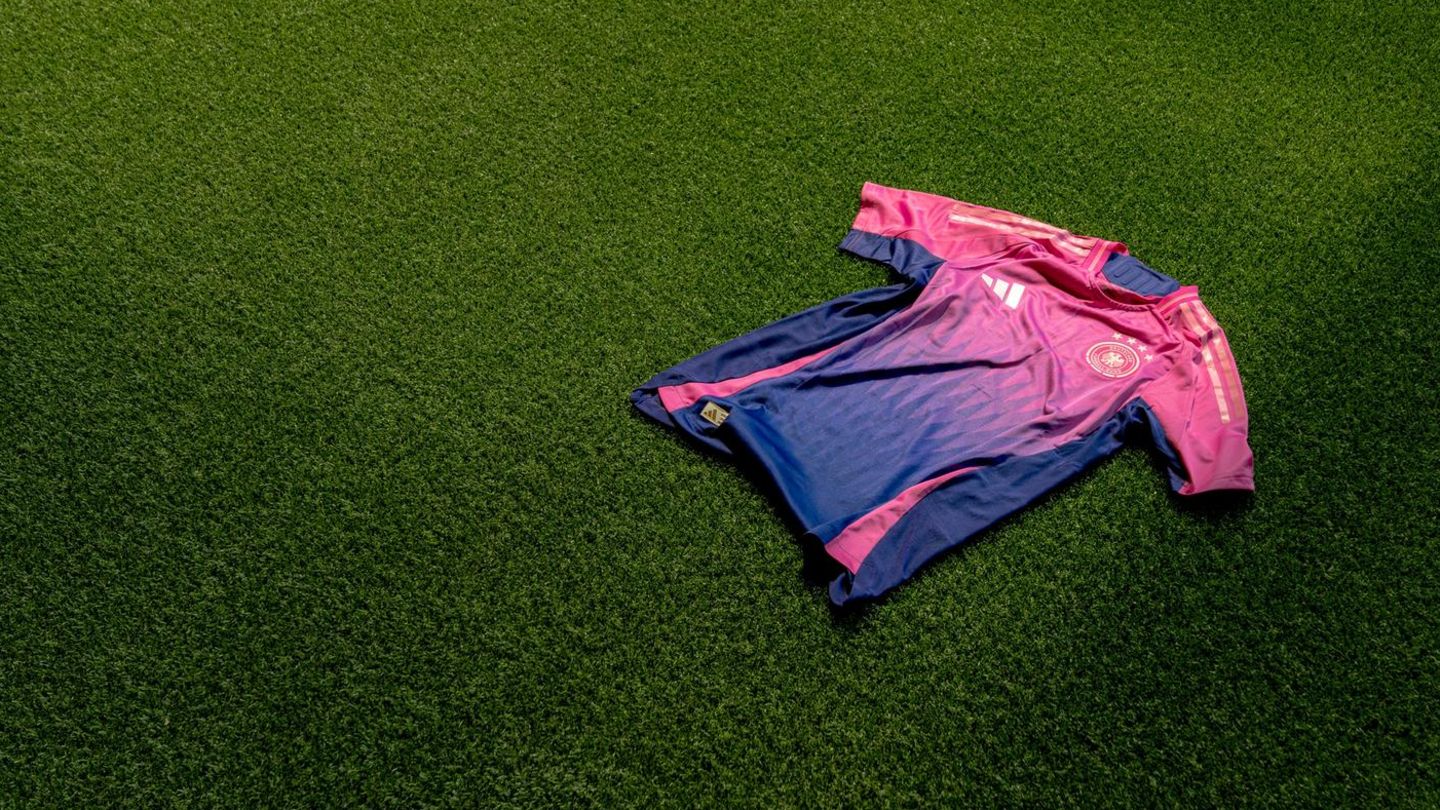 DFB switches from Adidas to Nike: Who is the man behind the deal?