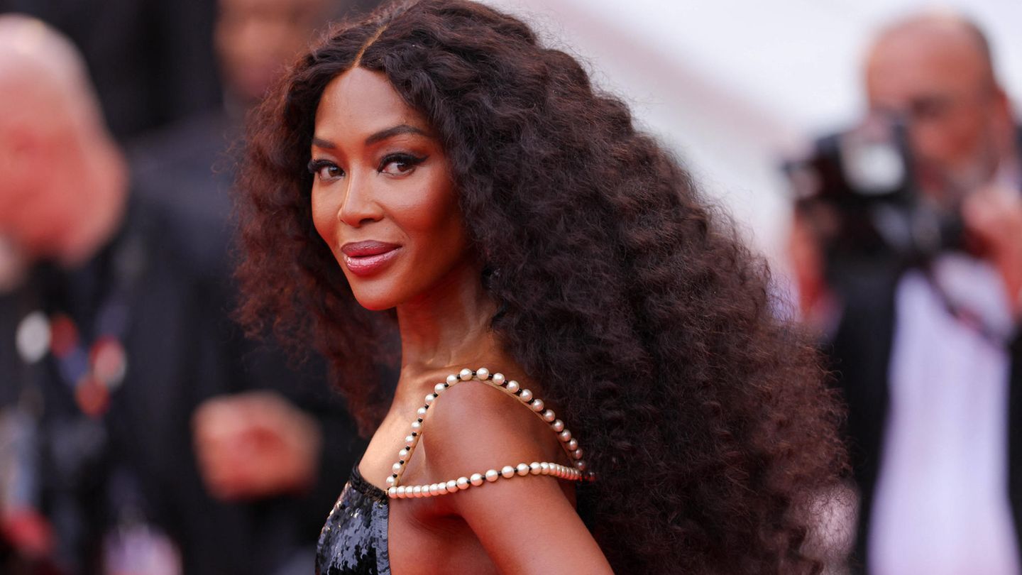 Naomi Campbell: An exhibition celebrates the supermodel