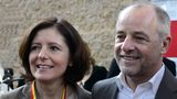 Privat ist Dreyer seit 2004 mit dem Politiker Klaus Jensen verheiratet. Ihre Hochzeit sei der schönste Tag in ihrem Leben gewesen, heißt es auf ihrer Homepage
