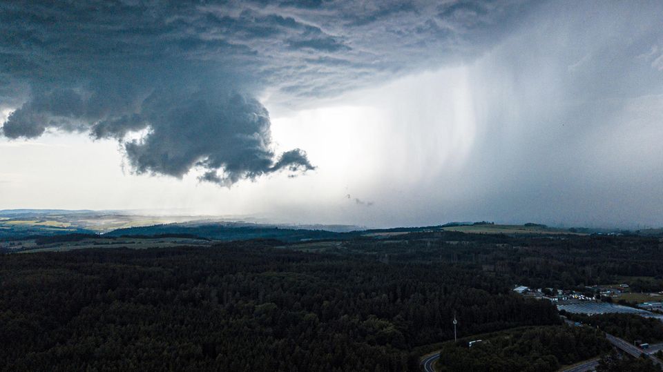 Unwetter richtet enorme Schäden in Deutschland an