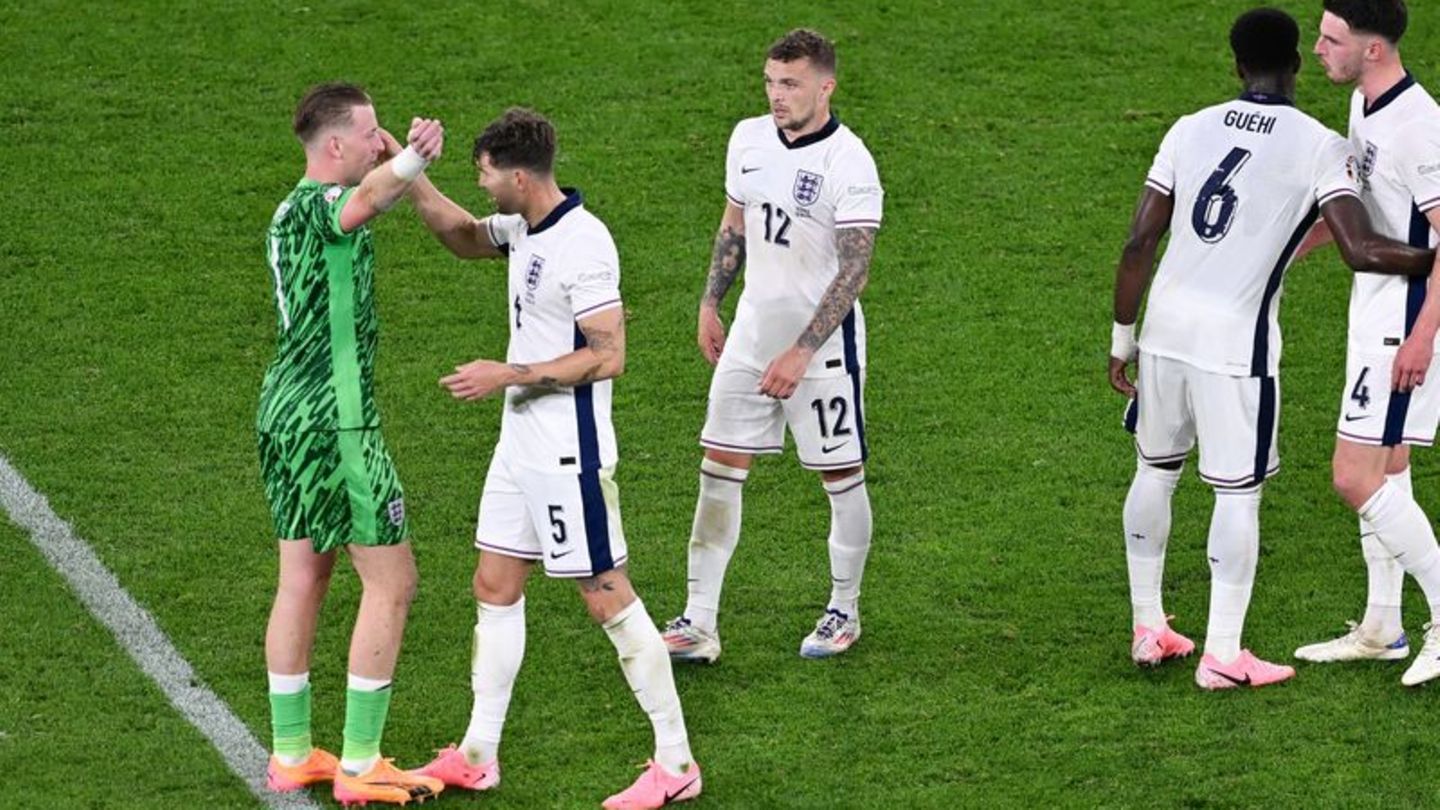 EM: Englands Fußballer setzen bei Krämpfen auf Gurkensaft