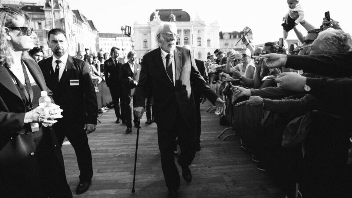 Donald Sutherland bei den Emmy Awards