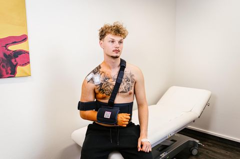 Patient mit einer Schulterverletzung