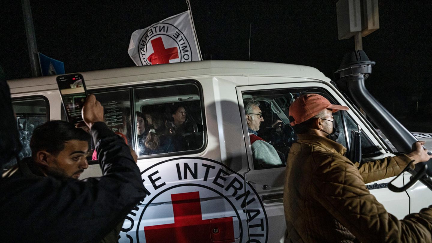 War in Gaza: 20 dead and 45 injured after attack on ICRC office