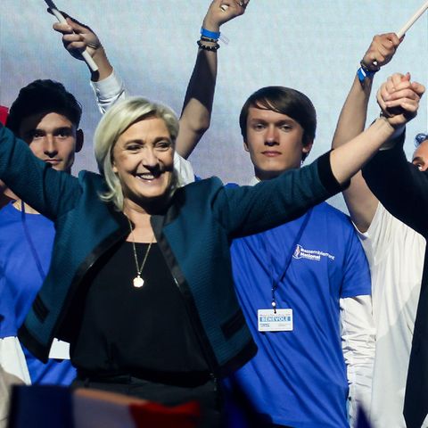 Die Vorsitzende von Frankreichs Rechten, Marine Le Pen, feiert ihren Erfolg nach der Europawahl