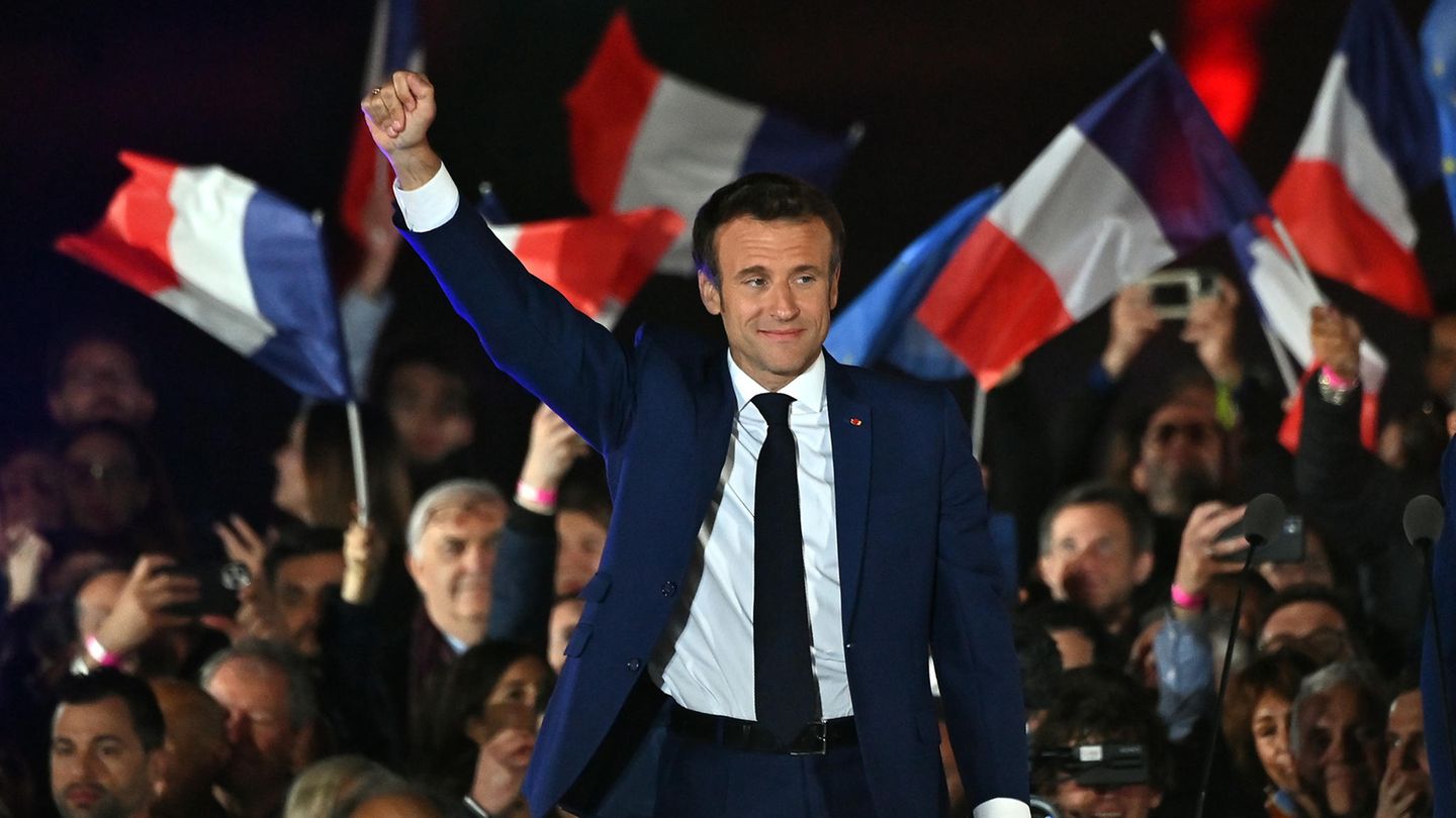 Parlamentswahl in Frankreich: Sieger der Mitte: Kann Macron die Brandmauer gegen Rechts noch halten?