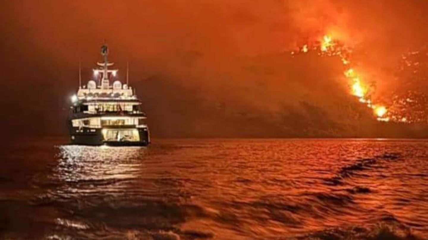 Griechenland: Besatzung von Luxus-Jacht soll Waldbrand auf Hydra verursacht haben
