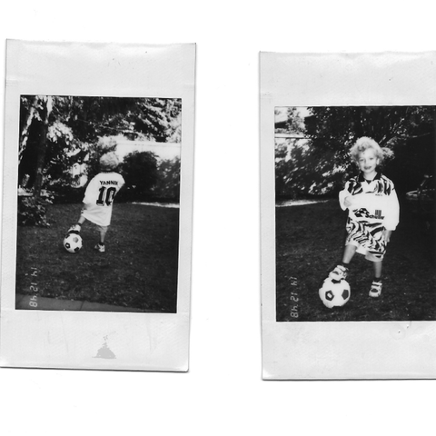 Hoffen auf die EM: stern-Redakteur Yannik Schüller als Kind im Fußball-Trikot