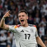 Wirtz wirbelte ganz munter los, zeigte aber auch, warum die deutsche Elf gegen aggressive Schweizer große Schwierigkeiten hatte. Verlor einmal dilettantisch den Ball im Mittelfeld. Passte zu Beginn der zweiten Hälfte großartig auf Musiala. Musste dann früh raus