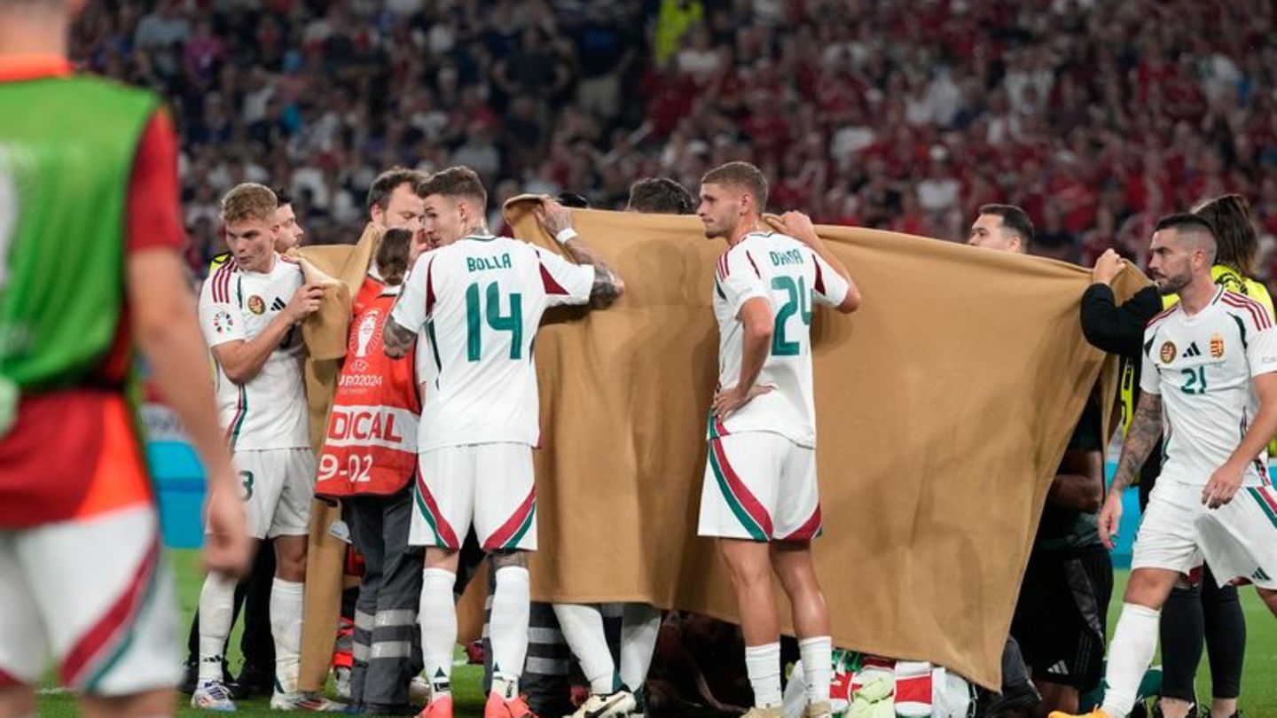 Fußball-EM: Ungarns Stürmer Varga wird nach Zusammenprall operiert