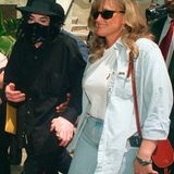 Nach der gescheiterten Ehe mit der Tochter von Elvis Presley heiratete Jackson 1996 überraschend die Krankenschwester Debbie Rowe. Mit ihr hat er zwei Kinder: Prince, geboren 1997, und Paris, geboren 1998. Die Ehe wurde 1999 geschieden. 2002 brachte eine Leihmutter außerdem seinen Sohn Blanket zur Welt.