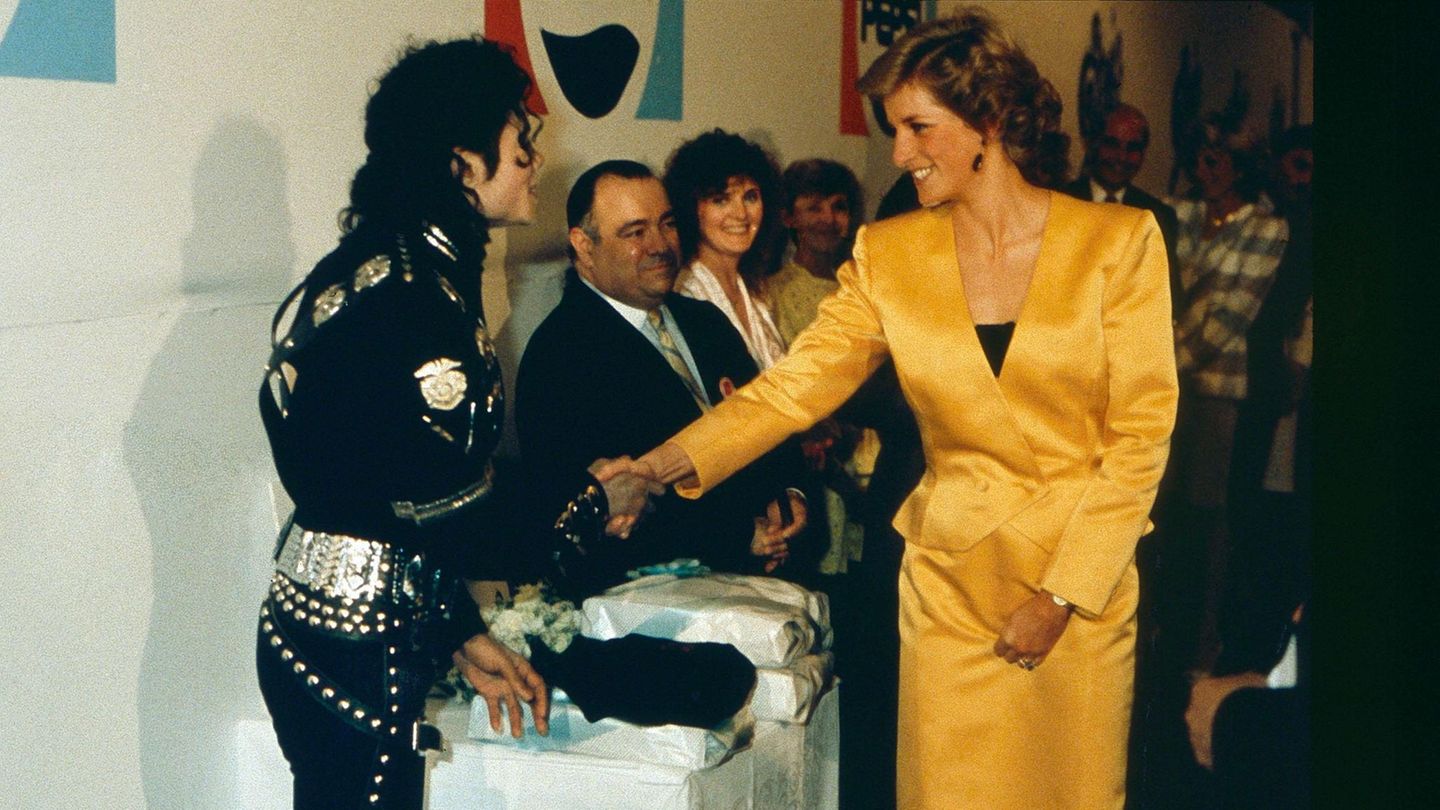 Ein Motto vereinte Michael Jackson und Prinzessin Diana: "Heal the World" – hier auf einem Bild in den späten 80er Jahren bei einem Polo-Match   
