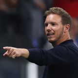 Auch der Trainer der Nationalelf gehört zu den Gewinnern der Vorrunde. Mit ruhiger Hand moderierte er Querelen wie seine Wahl von Manuel Neuer als Stammkeeper. Das Team wirkt energischer, frischer als unter seinem Vorgänger Hansi Flick. Bislang vercoachte sich Nagelsmann nicht, hatte dazu mit seinen Einwechslungen ein gutes Händchen – auf dem Platz und für die Kabine. So wechselte er etwa Deniz Undav und Chris Führich in ihrem Heimstadion in Stuttgart ein. Oder auch Emre Can, der erst wenige Tage vor Turnierbeginn zur Mannschaft gestoßen war. Die Kritik, Nagelsmann würde die Nationalmannschaft mit seiner Spielidee überfordern, ist verstummt