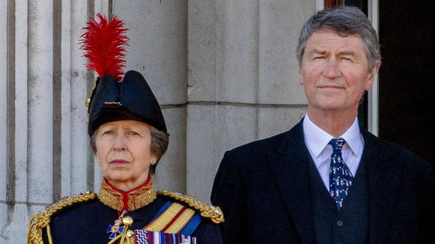 Prinzessin Anne und Sir Timothy Laurence bei der traditionellen "Trooping the Colour"-Parade zu Ehren des Geburtstages von Kön
