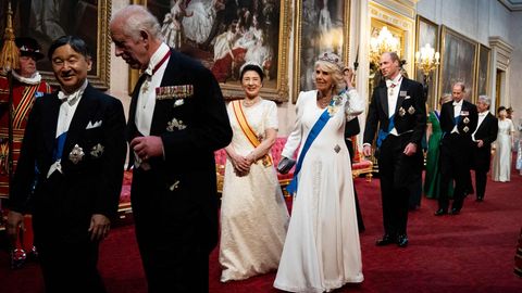 König Charles mit dem Kaiser von Japan