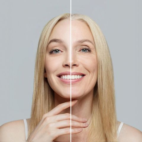 Ein geteiltes Gesicht einer Frau, eine junge und eine ältere Hälfte