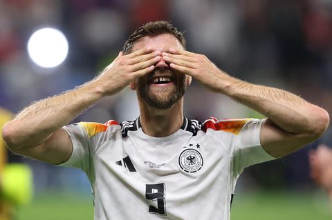 Niclas Füllkrug feiert sein Tor bei der EM