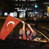 Türkei-Fans feiern in Essen