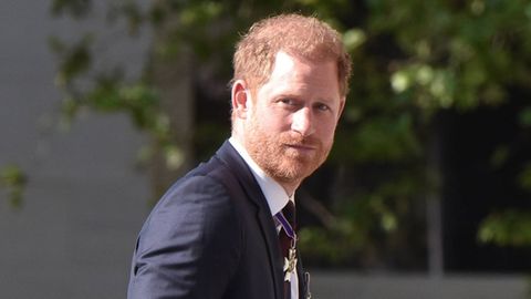 Wirft britischen Boulevardmedien vor, ihn bespitzelt zu haben: Prinz Harry