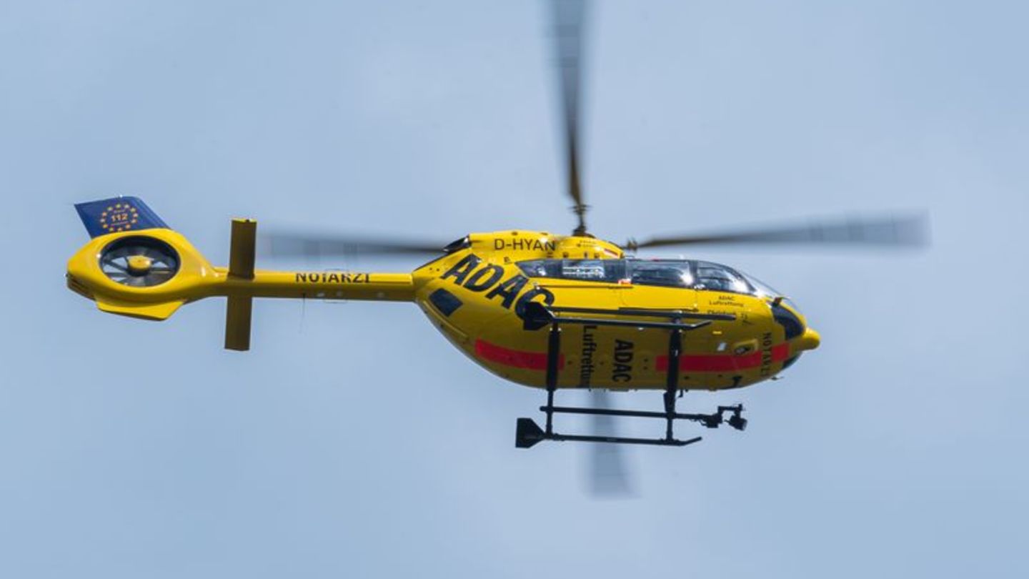 Bad Wörishofen : Mann fällt auf Baustelle drei Meter tief: Kopfverletzungen