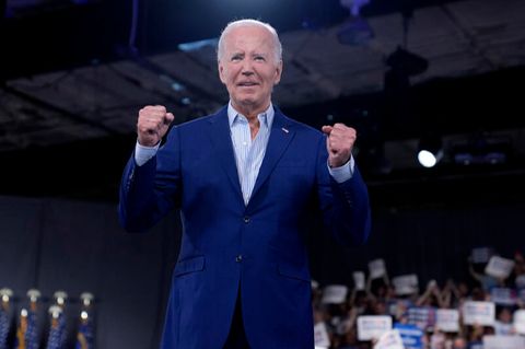 Joe Biden gibt sich kämpferisch. Auf das schwache TV-Duell folgte ein starker Wahlkampfauftritt in North Carolina.