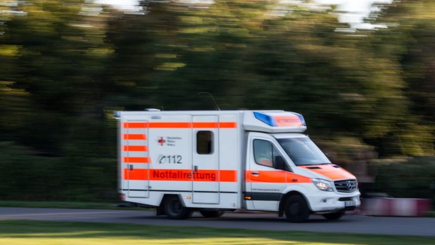 Bad Frankenhausen: Drei schwer verletzte Motorradfahrer auf Kyffhäuserstrecke