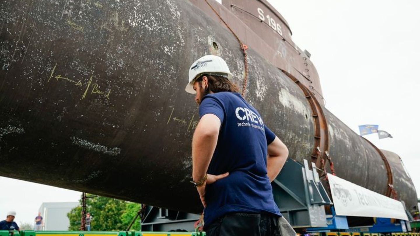 Technik: U-Boot reist ins Museum: Stahlkoloss auf letzter Etappe