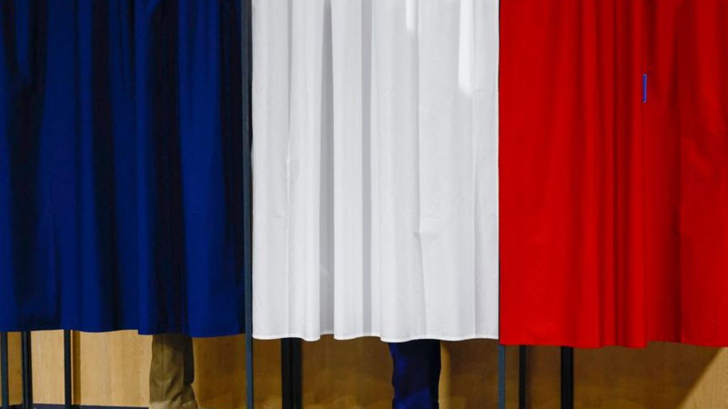 Parlamentswahl: Hohe Beteiligung bei Schicksalswahl in Frankreich