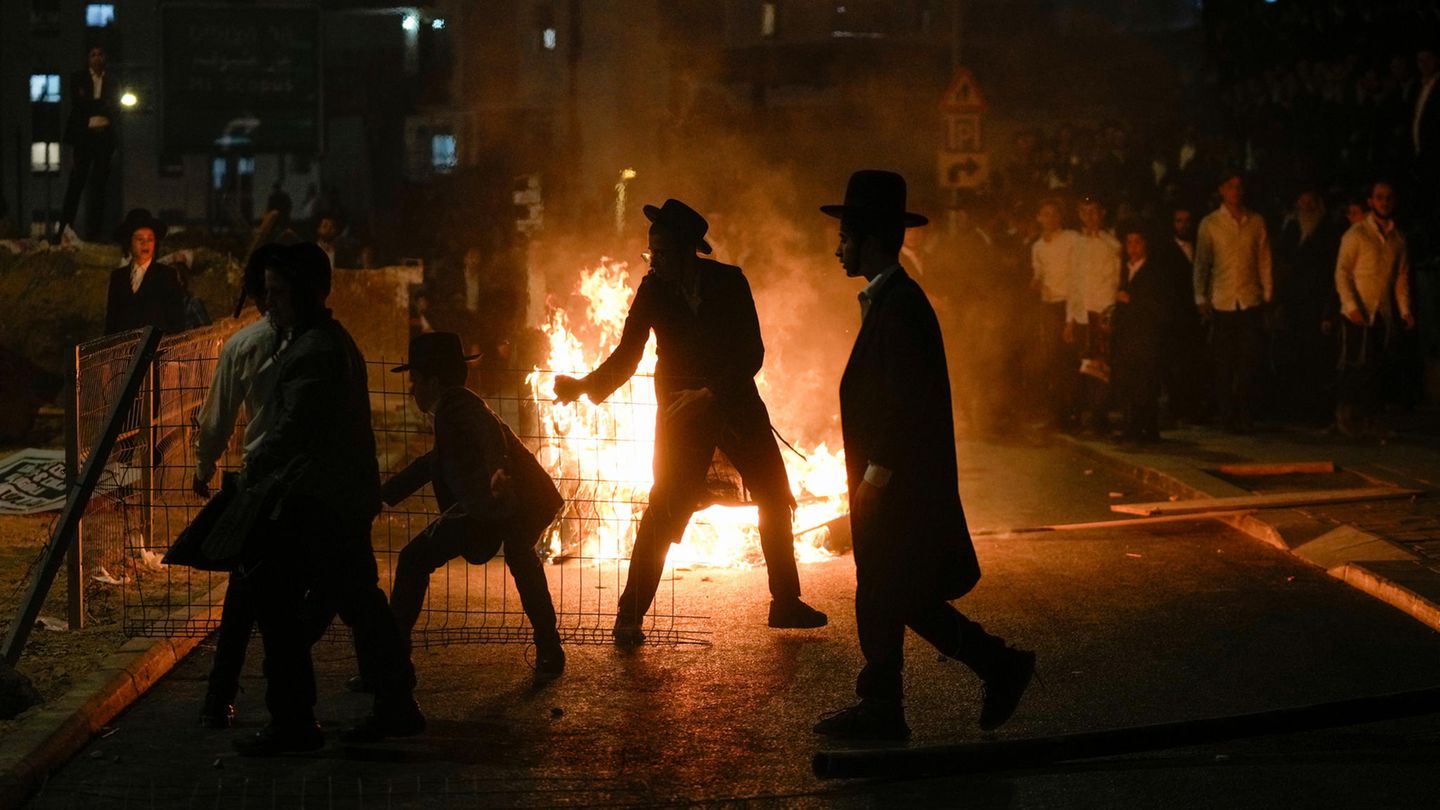 Gewalt in Israel: Ultraorthodoxe protestieren gegen Wehrpflicht