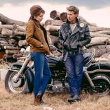 Jodie Comer und Austin Butler in "The Bikeriders"