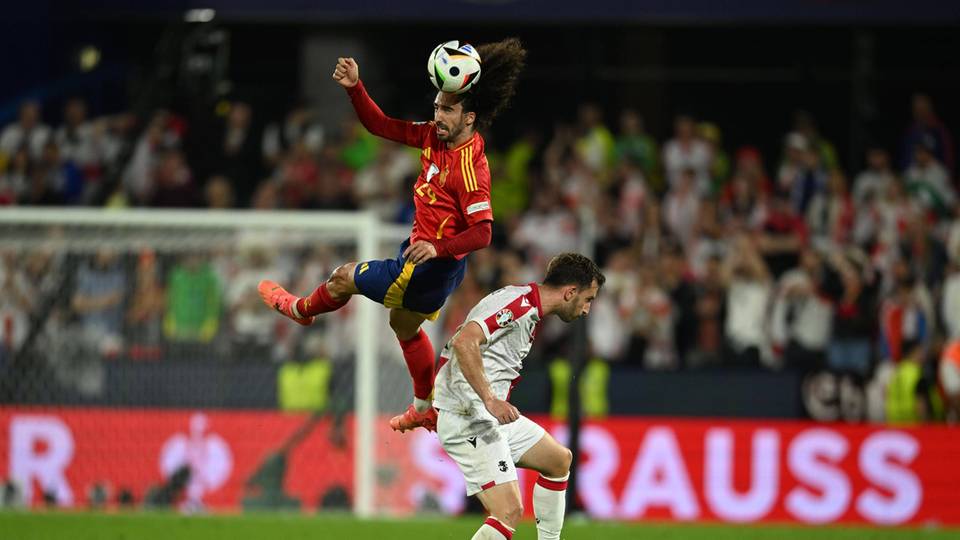 Spaniens Verteidiger Marc Cucurella bei der EM im Spiel gegen Georgien