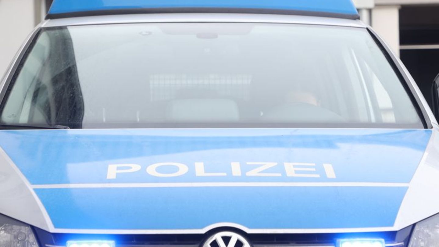 Frau angegriffen: 23-Jährige in Magdeburg mit Messer schwer verletzt