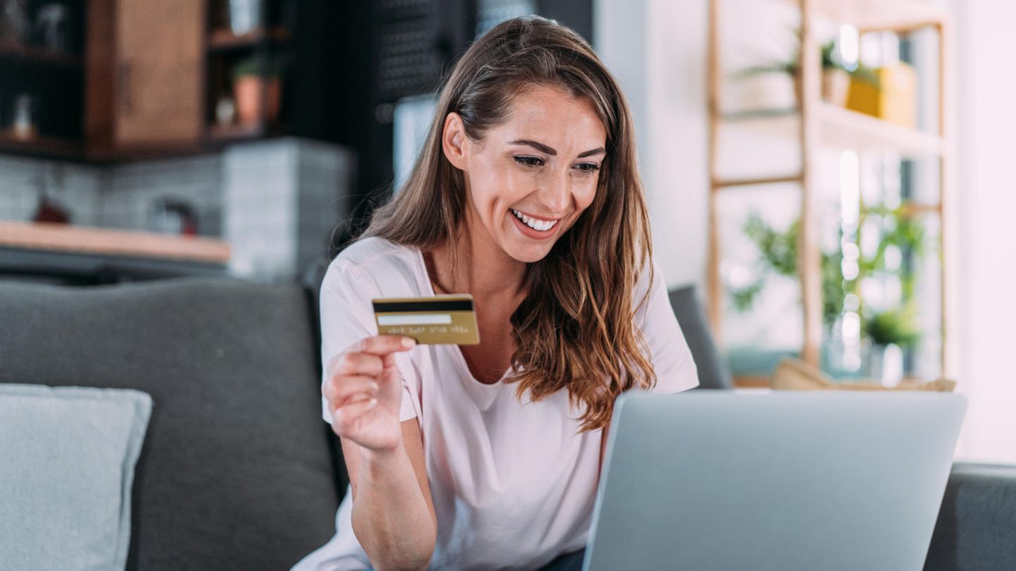 Amex Offers: Is the American Express loyalty program worth it?