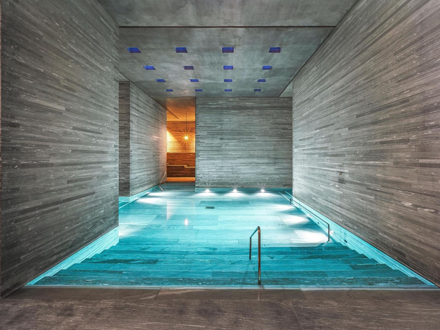 Therme Vals: In der Schweiz erfüllte sich unsere Autorin einen Traum |  STERN.de