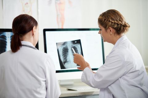 Hier finden Sie empfehlenswerte Kliniken in Ihrer Region im Bereich Pneumologie 