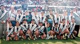 Das Team seiner Heimatstadt, Nacional Funchal, war Ronaldos (hinten, Fünfter von links) zweite Station als Jugendspieler – dorthin wechselte er von CF Andorinha und wurde gleich in seiner ersten Saison 1995/96 Jugendmeister