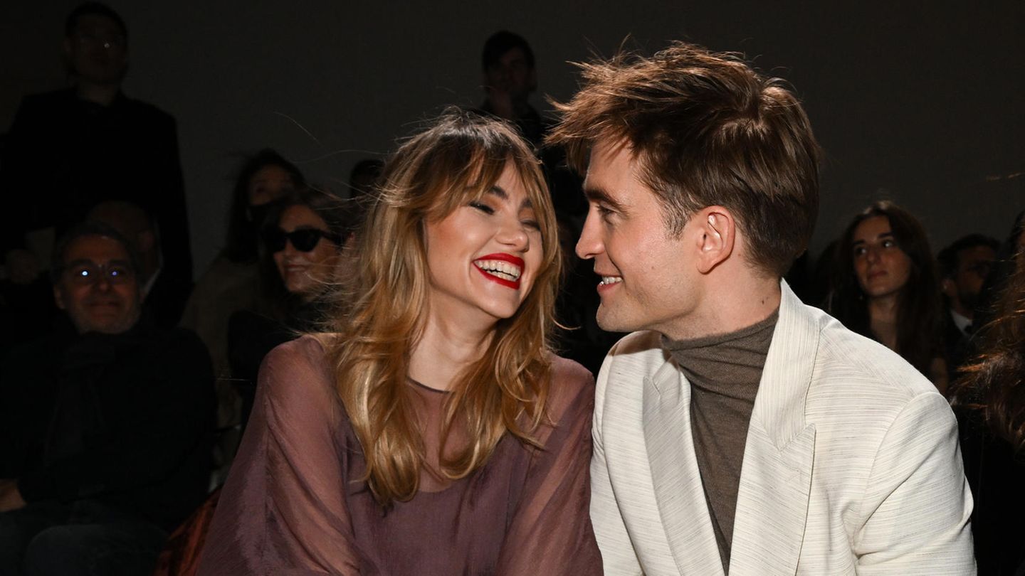Suki Waterhouse and Robert Pattinson: This is how bizarre they met