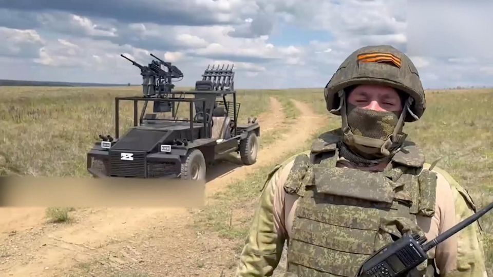 Ukrainekrieg: Russland stellt neuen Anti-Drohnen-Buggy vor