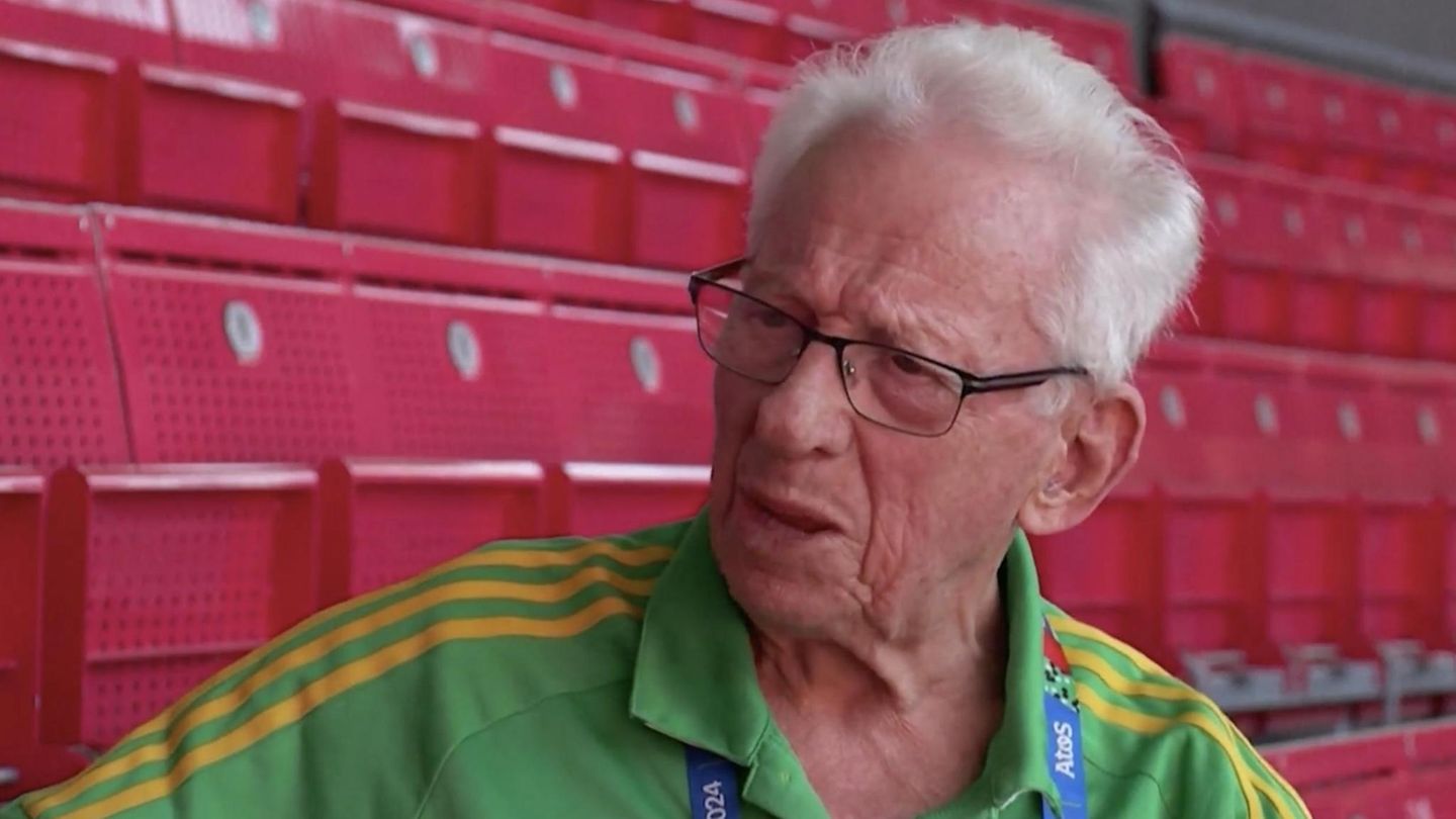 Reiner Spankuch: Deutschlands ältester EM-Helfer – 89-Jähriger zeigt den Fans, wo es langgeht