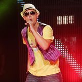 Ochsenknecht, der übrigens nicht mit Schauspieler Uwe Ochsenknecht verwandt war, lebte zuletzt in Berlin in einer Eigentumswohnung. Die habe er bald abbezahlen wollen, so sein Manager Melanio Grillenberger zur "Bild".