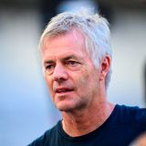 Tom Bartels wird nach Informationen der Deutschen Presse-Agentur am 14. Juli das Endspiel in der ARD kommentieren. Eine offizielle Bestätigung dafür gab es zunächst nicht. Für den 58 Jahren alten TV-Journalisten ist es nicht das erste Fußball-Finale. Bartels war bereits als Reporter des EM-Endspiels 2008 in Österreich und der Schweiz im Einsatz. 2014 kommentierte er den deutschen WM-Triumph in Brasilien und 2022 das Finale in Katar.                  