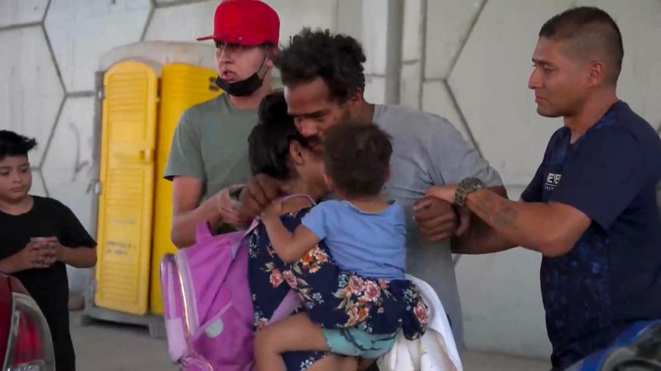 "Die Bestie": Wie Migranten in Mexiko im Güterzug zur US-Grenze leiden