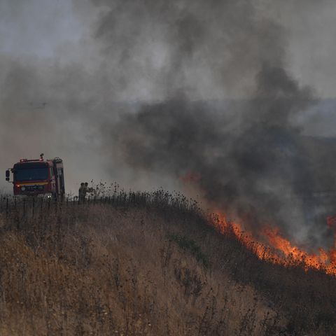 In Israel brennt nach einem Angriff der Hisbollah